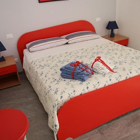 Hotel Il Cielo In Una Stanza à Balestrate Extérieur photo