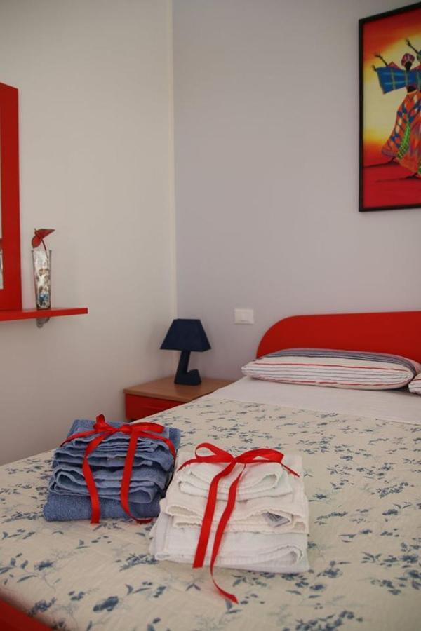 Hotel Il Cielo In Una Stanza à Balestrate Extérieur photo