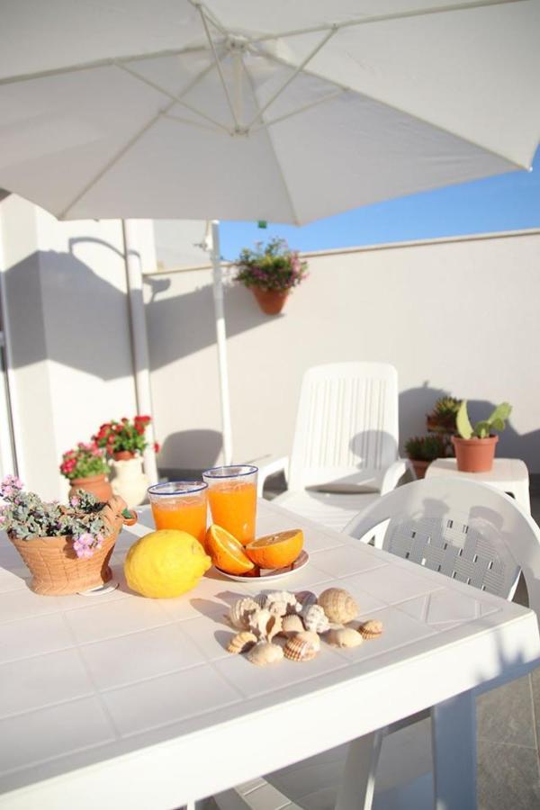 Hotel Il Cielo In Una Stanza à Balestrate Extérieur photo