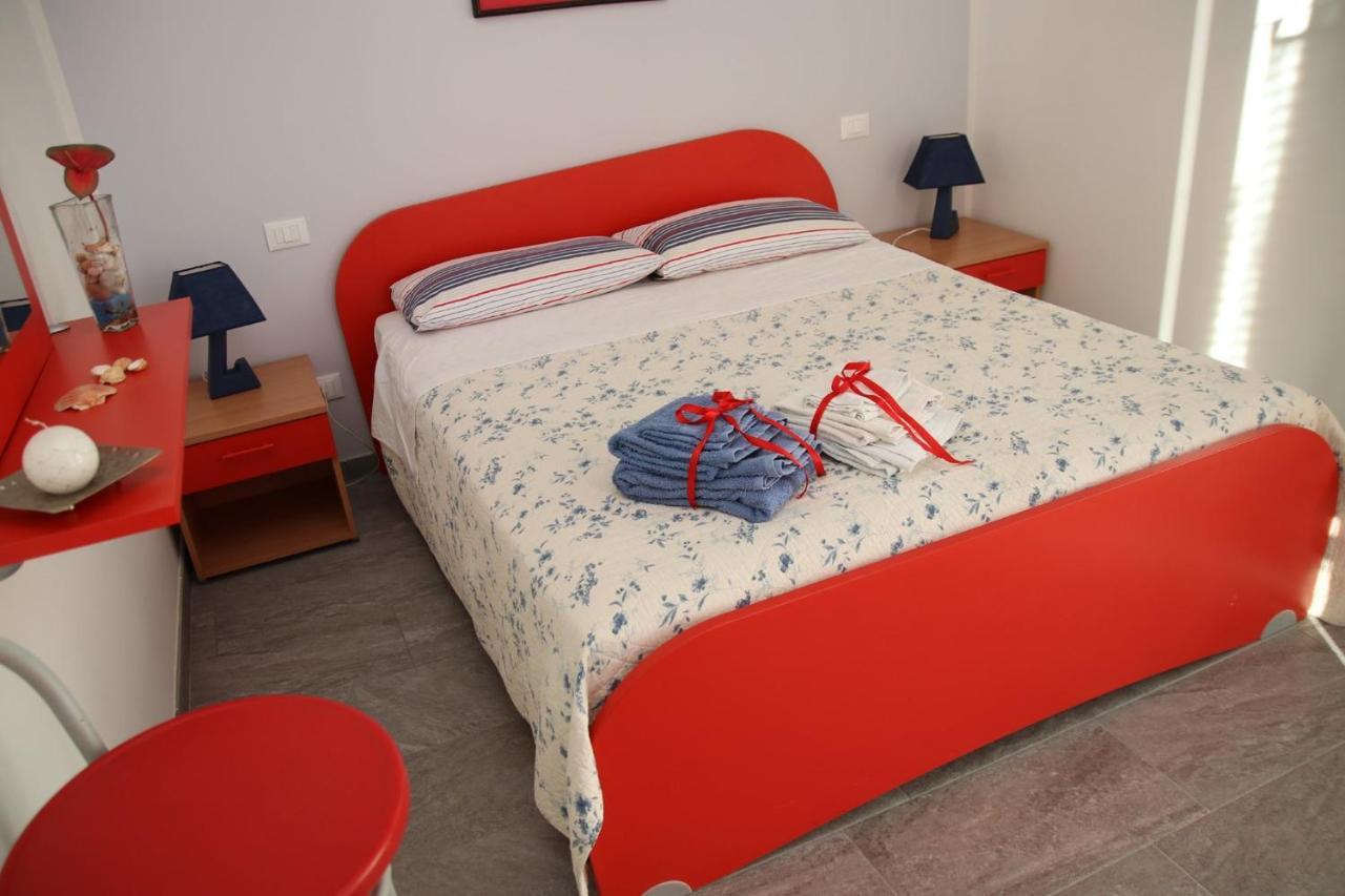 Hotel Il Cielo In Una Stanza à Balestrate Extérieur photo
